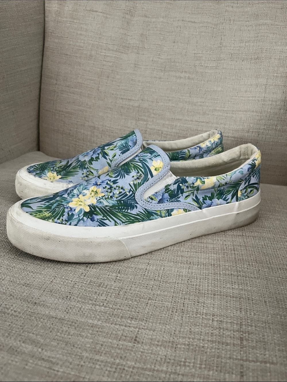 Tommy Bahama Floral Slip-On Canvas Sneakers